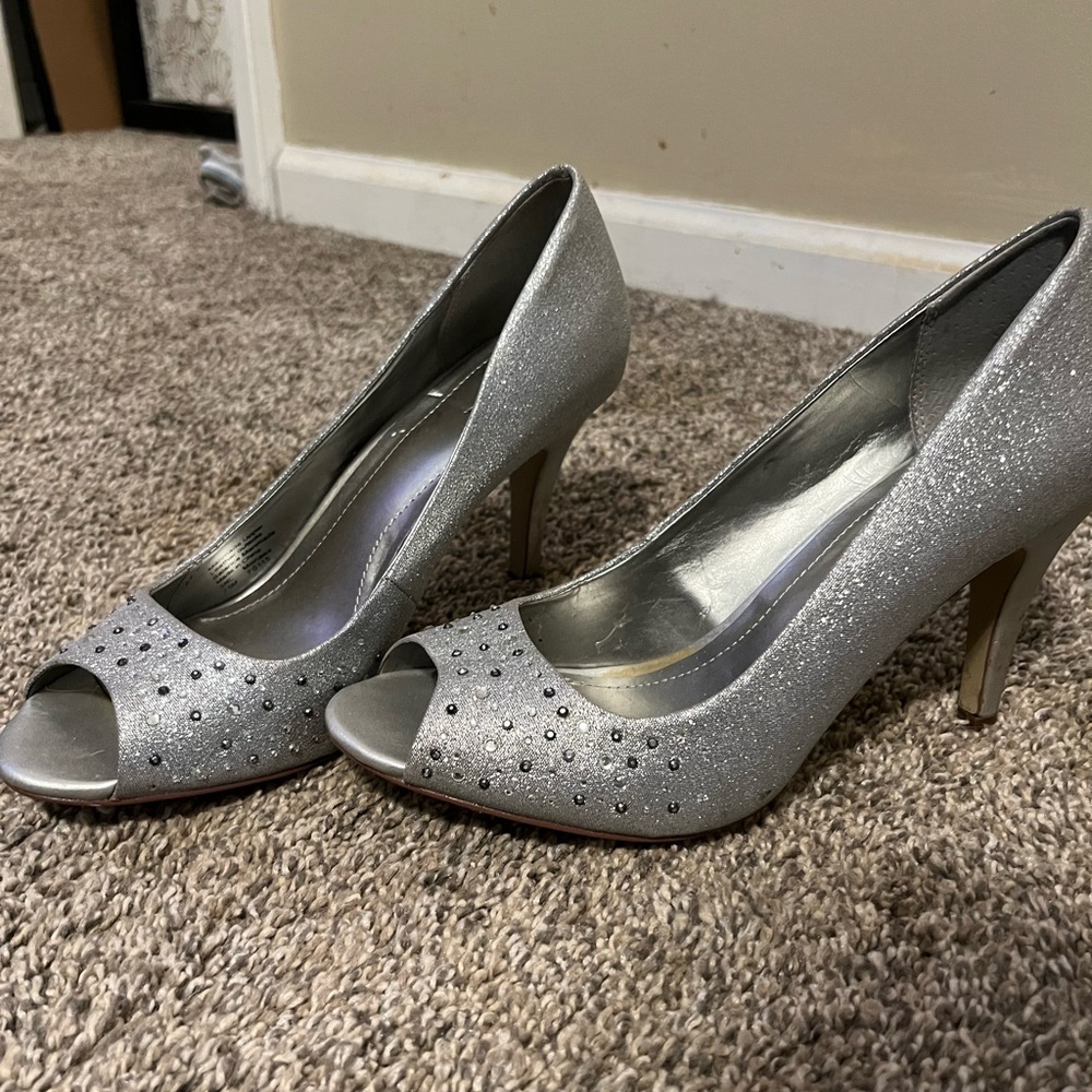 Silver heels size 7.5
